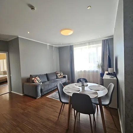 Yoga Hotel apartamentowy Tallin