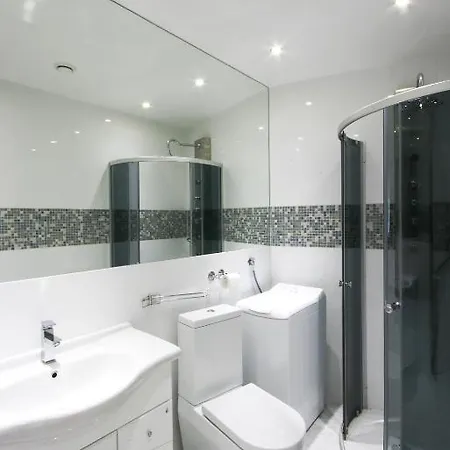 Yoga Hotel apartamentowy Tallin